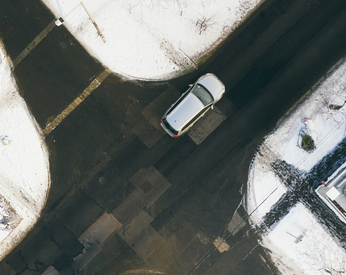 imagen desde el cielo de un coche